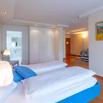 Hotel Holiday Thun 3*