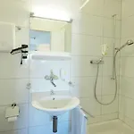 Szálloda Hotel Holiday Thun 3*