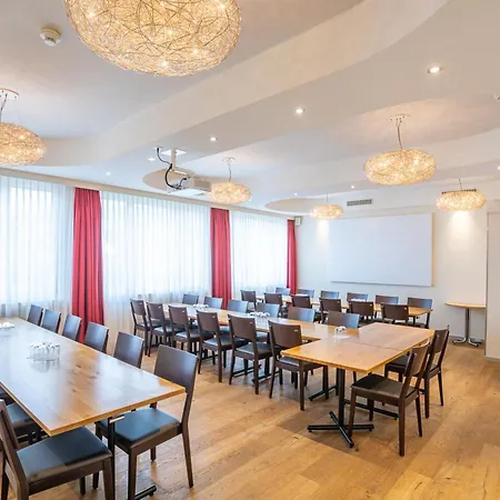Hotel Hotel Holiday Thun 3*