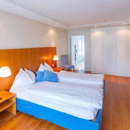 Hotel Holiday Thun Hotel 3*