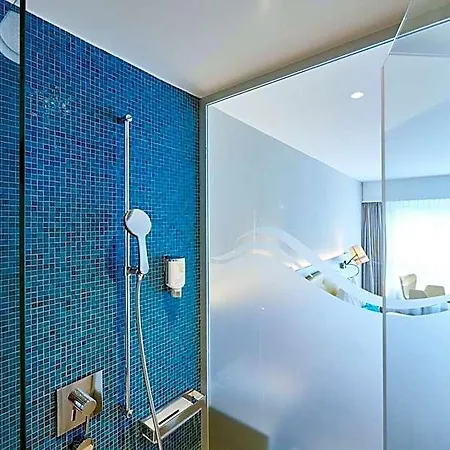 Hotel Holiday Thun 3*