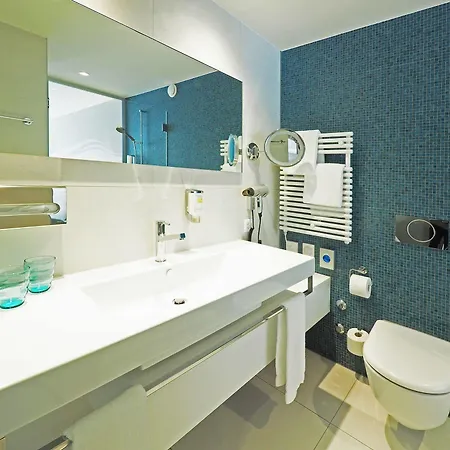 Hotel Holiday Thun 3*