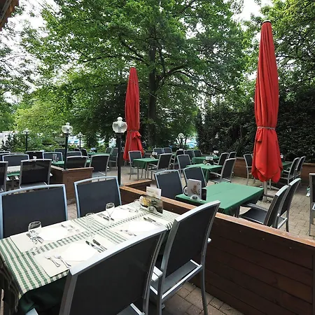 Szálloda Hotel Holiday Thun