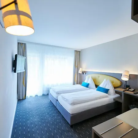 Hotel Holiday Thun Hotell 3*