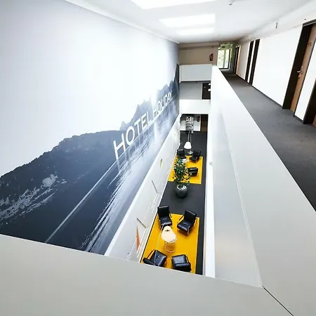 Hotel Holiday Thun Hotell