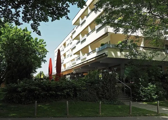 Hotel Holiday Thun 3*