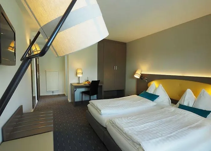 Hotel Holiday Thun Hotel 3*