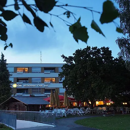 Hotel Holiday Thun 3* Тун