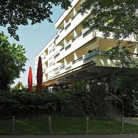 Hotel Holiday Thun 3*
