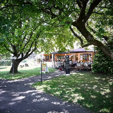 Hotel Holiday Thun Отель Тун