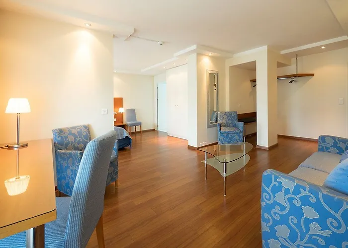 Hotel Restaurant Holiday 3* Thun