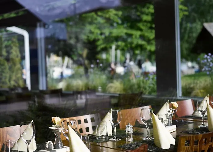 Hotel Restaurant Holiday 3* Thun