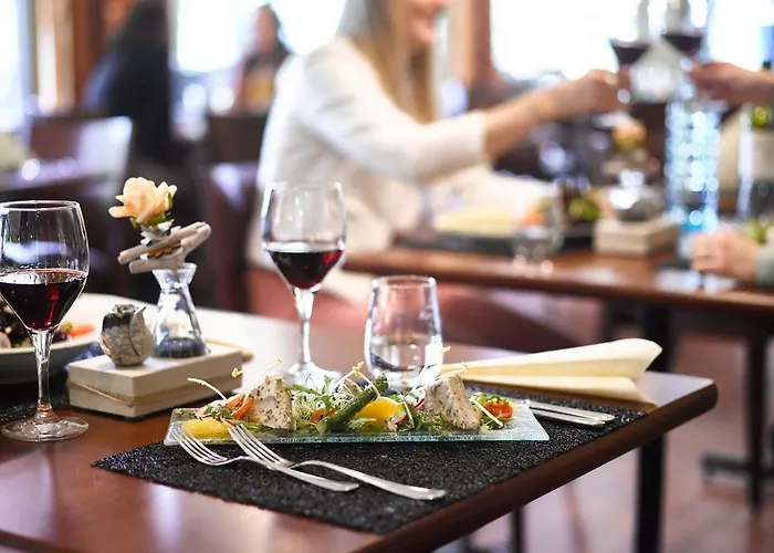Hotel Restaurant Holiday Hotel Thun