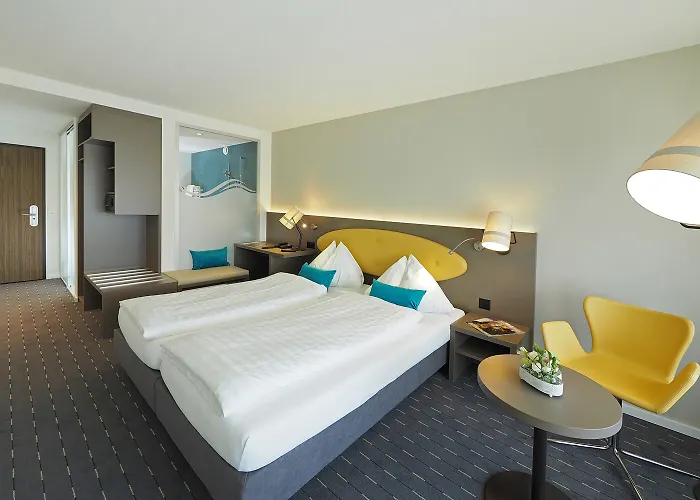 Hotel Hotel Restaurant Holiday Thun