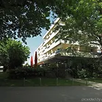 Hotell Hotel Holiday Thun